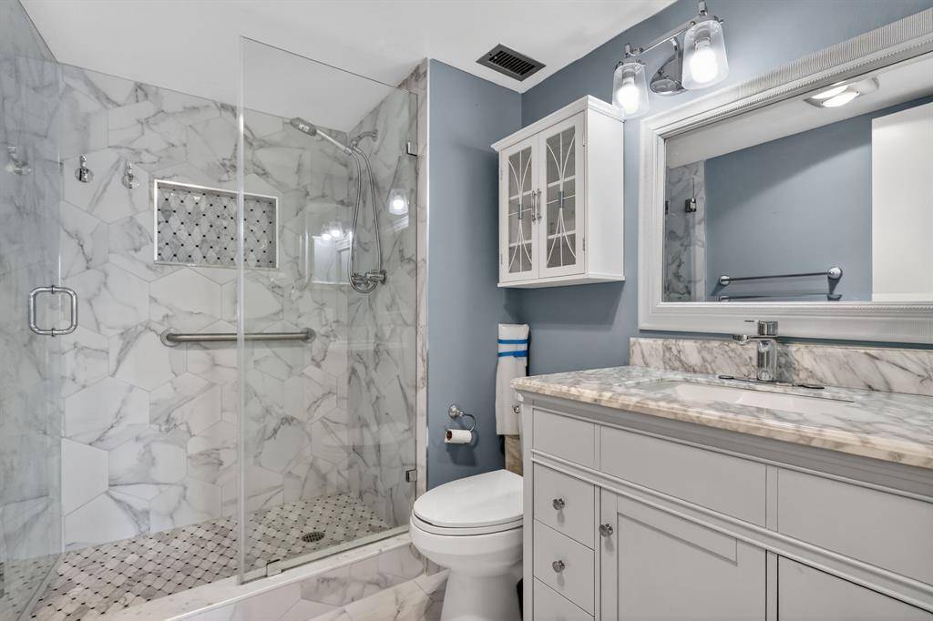 Pembroke Pines, FL 33025,9410 N Hollybrook Lake Dr #303