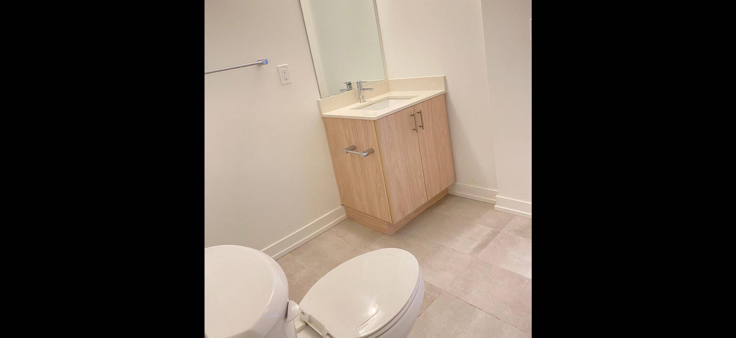 Richmond Hill, ON L4S 0P5,5 Red Squirrel LN #F 101