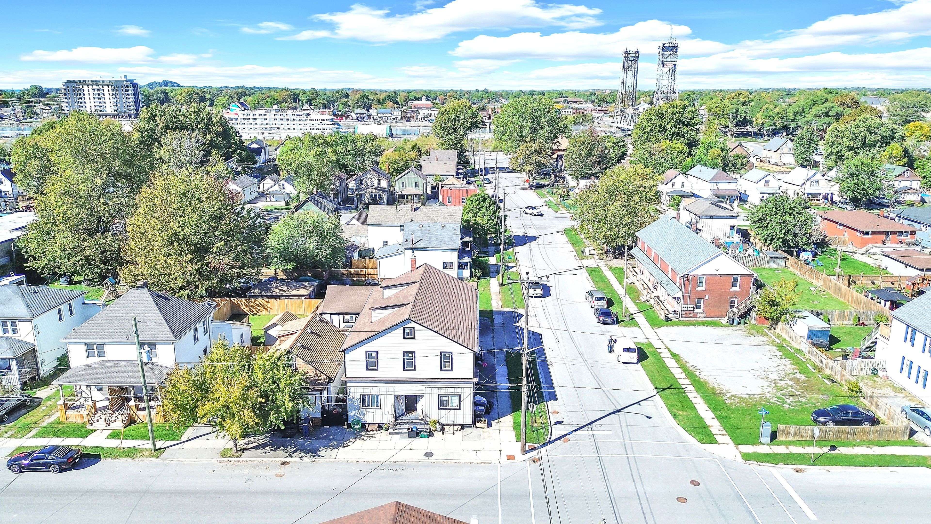 Port Colborne, ON L3K 1Y3,224 MITCHELL ST