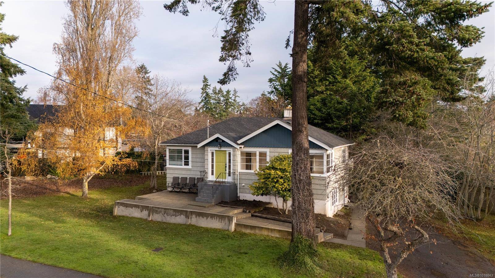 Esquimalt, BC V9A 5P4,1170 Munro St