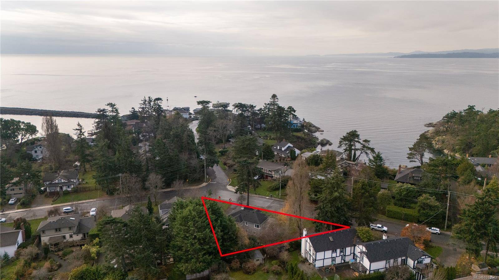 Esquimalt, BC V9A 5P4,1170 Munro St