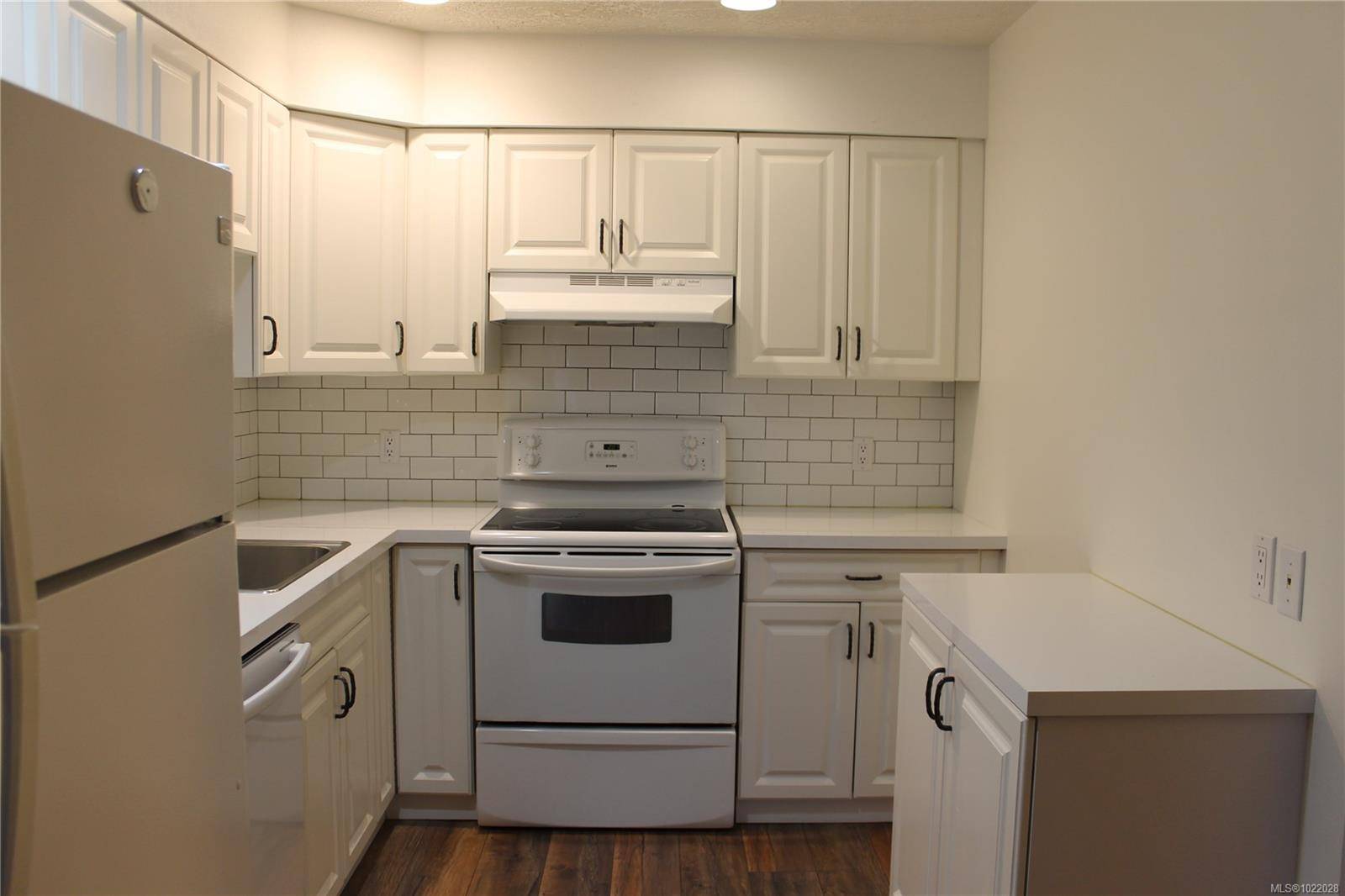 Duncan, BC V9L 3N9,300 Bundock Ave #203