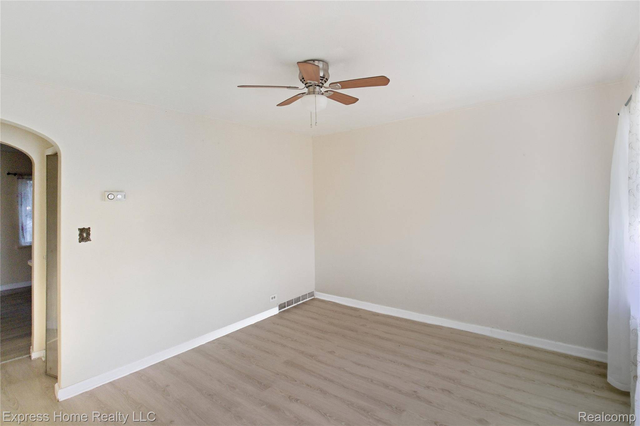 Warren, MI 48089,24932 Marigold AVE