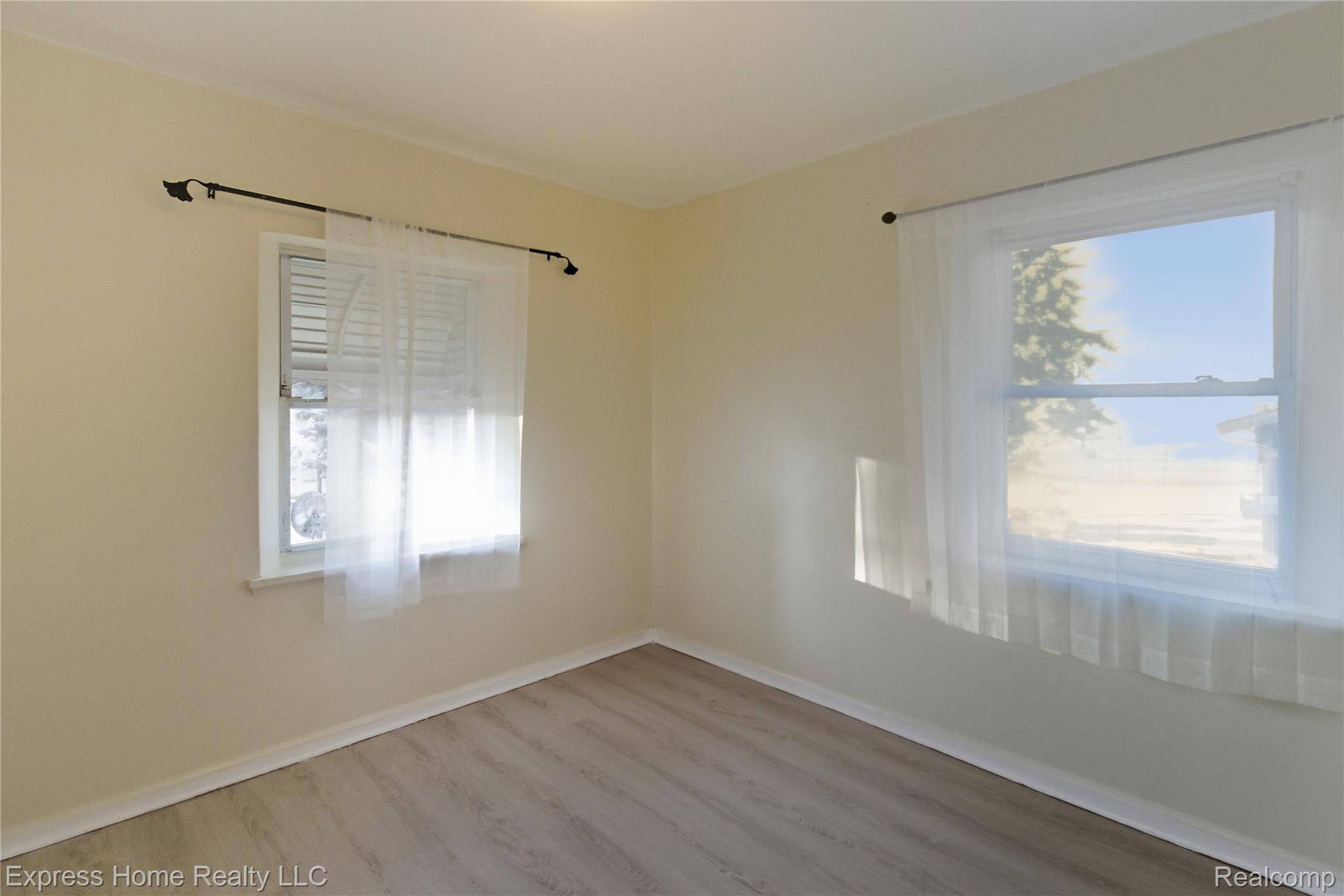 Warren, MI 48089,24932 Marigold AVE