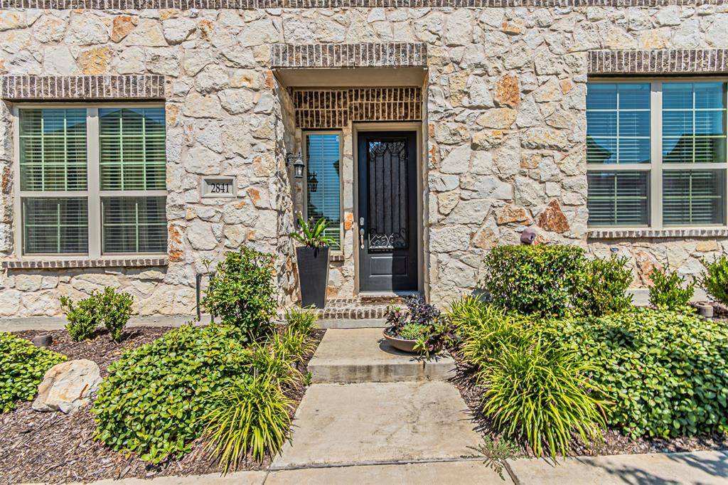 Carrollton, TX 75010,2841 Troutt Drive