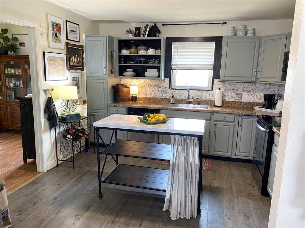 Paradise, TX 76073,321 School House Road