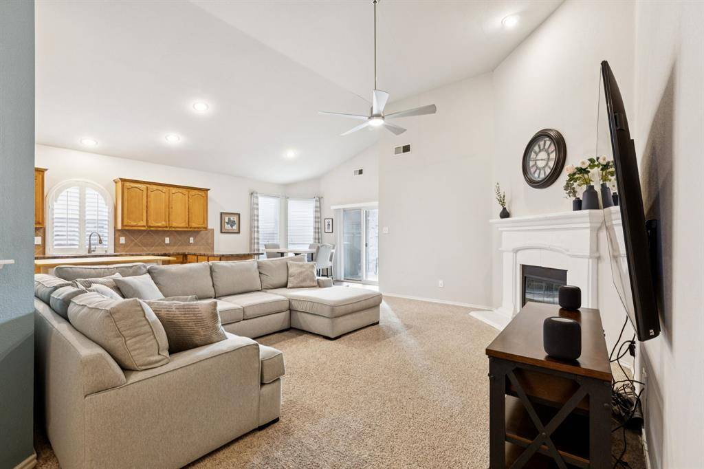 Fort Worth, TX 76244,12913 Hurricane Lane