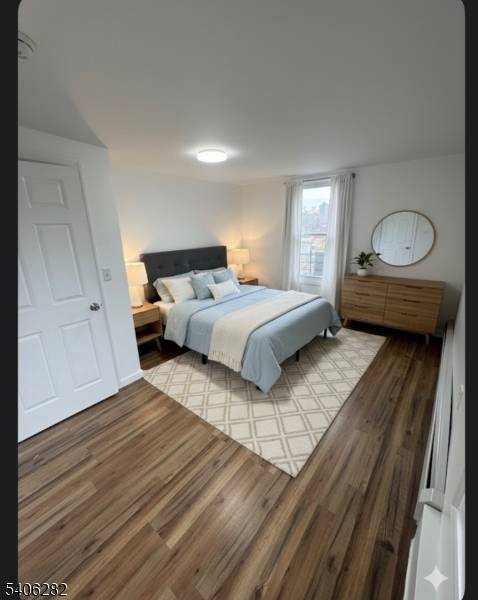 Paterson City, NJ 07522,119 W Broadway