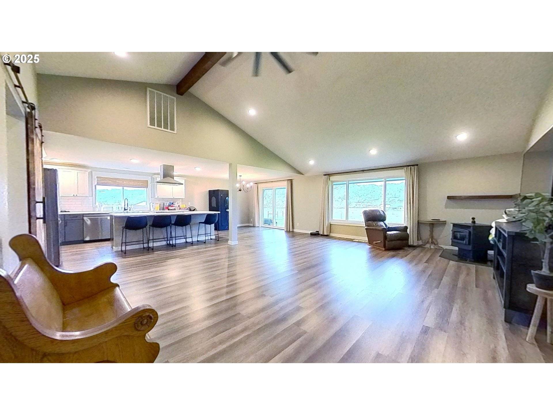 Sutherlin, OR 97479,1160 VALLEY VIEW RD