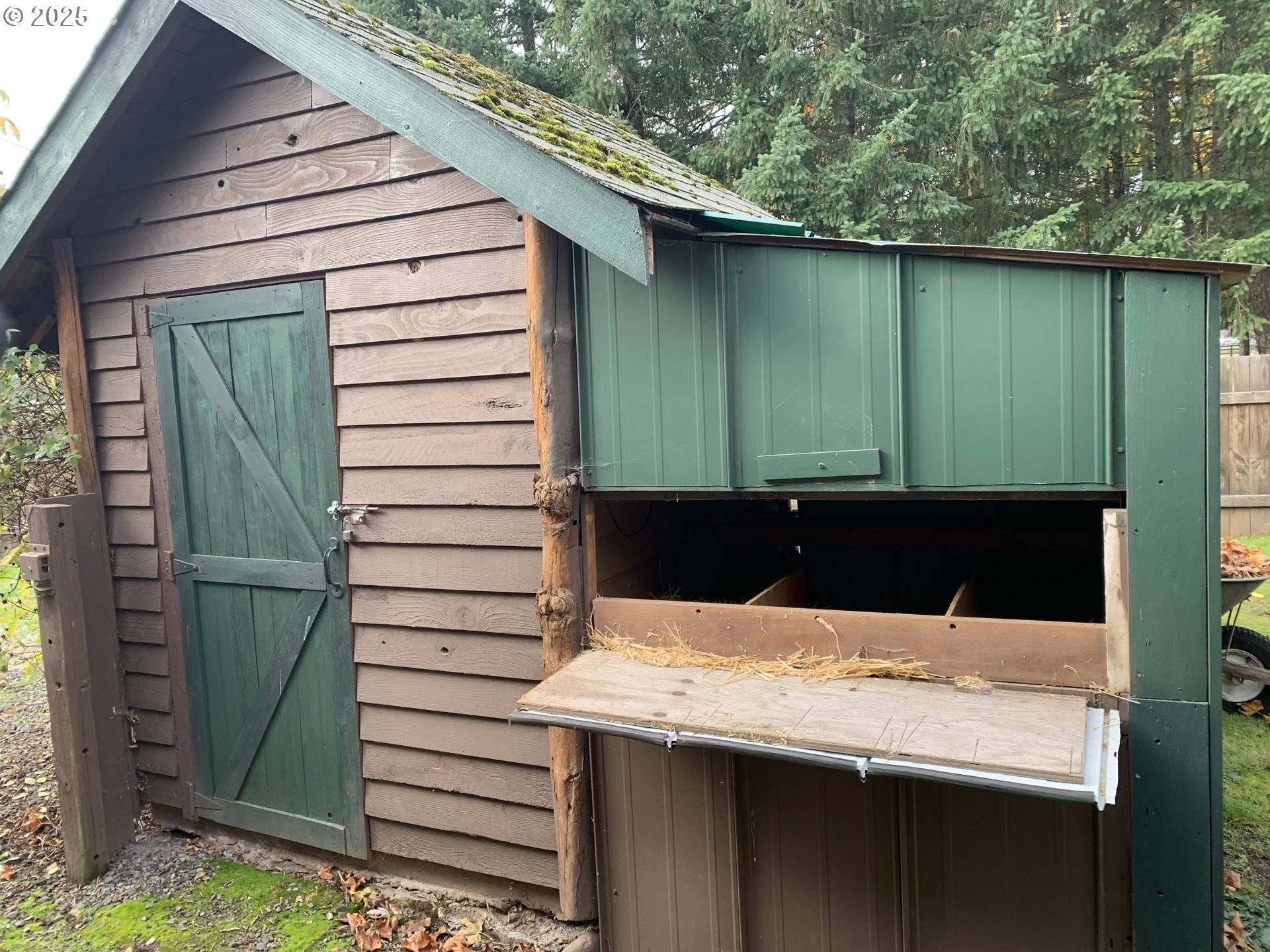 37881 WHEELER RD, Dexter, OR 97431