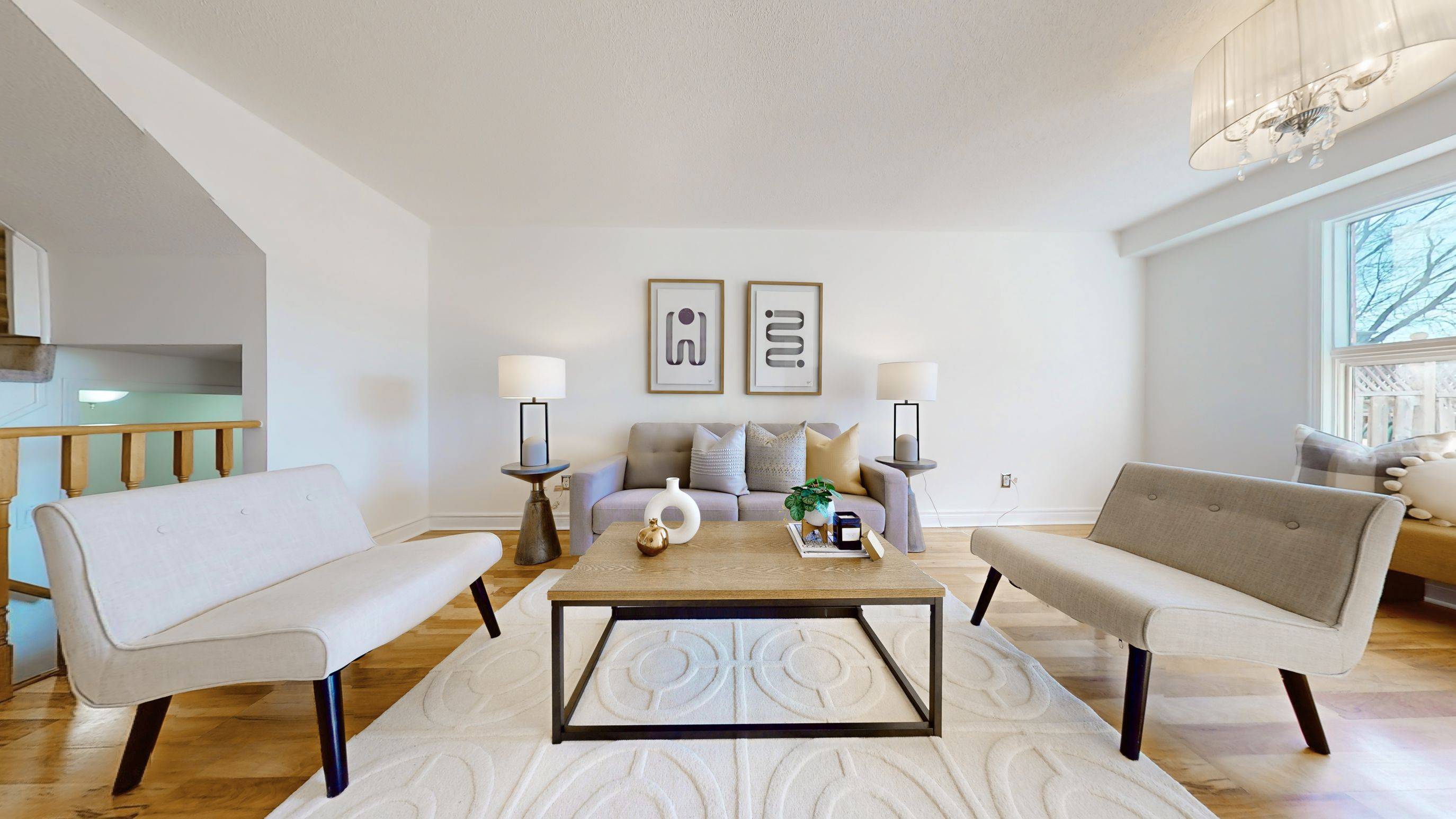 Whitby, ON L1R 2K4,112 Creekwood CRES