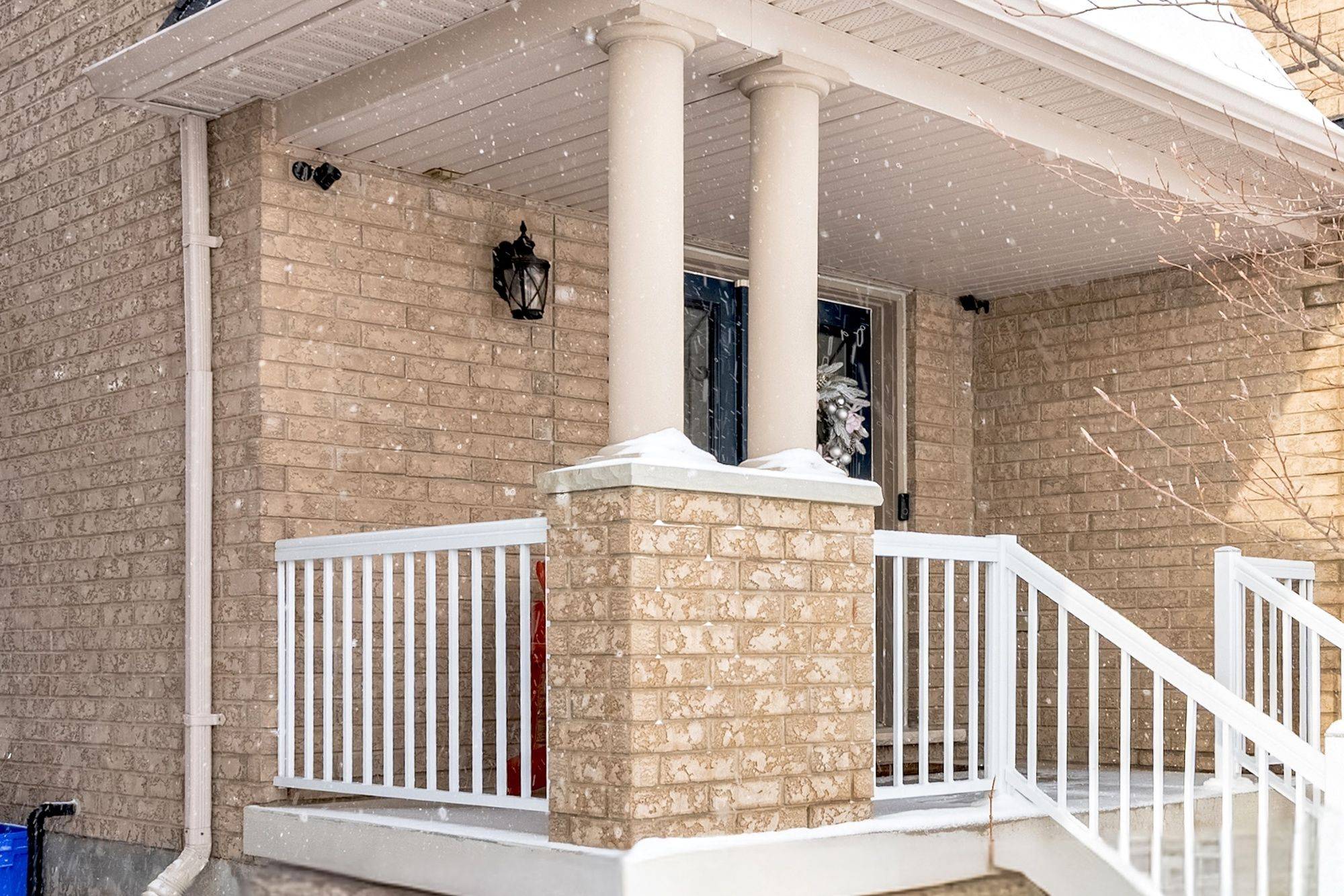 Barrie, ON L4M 0A9,8 Charlemagne AVE