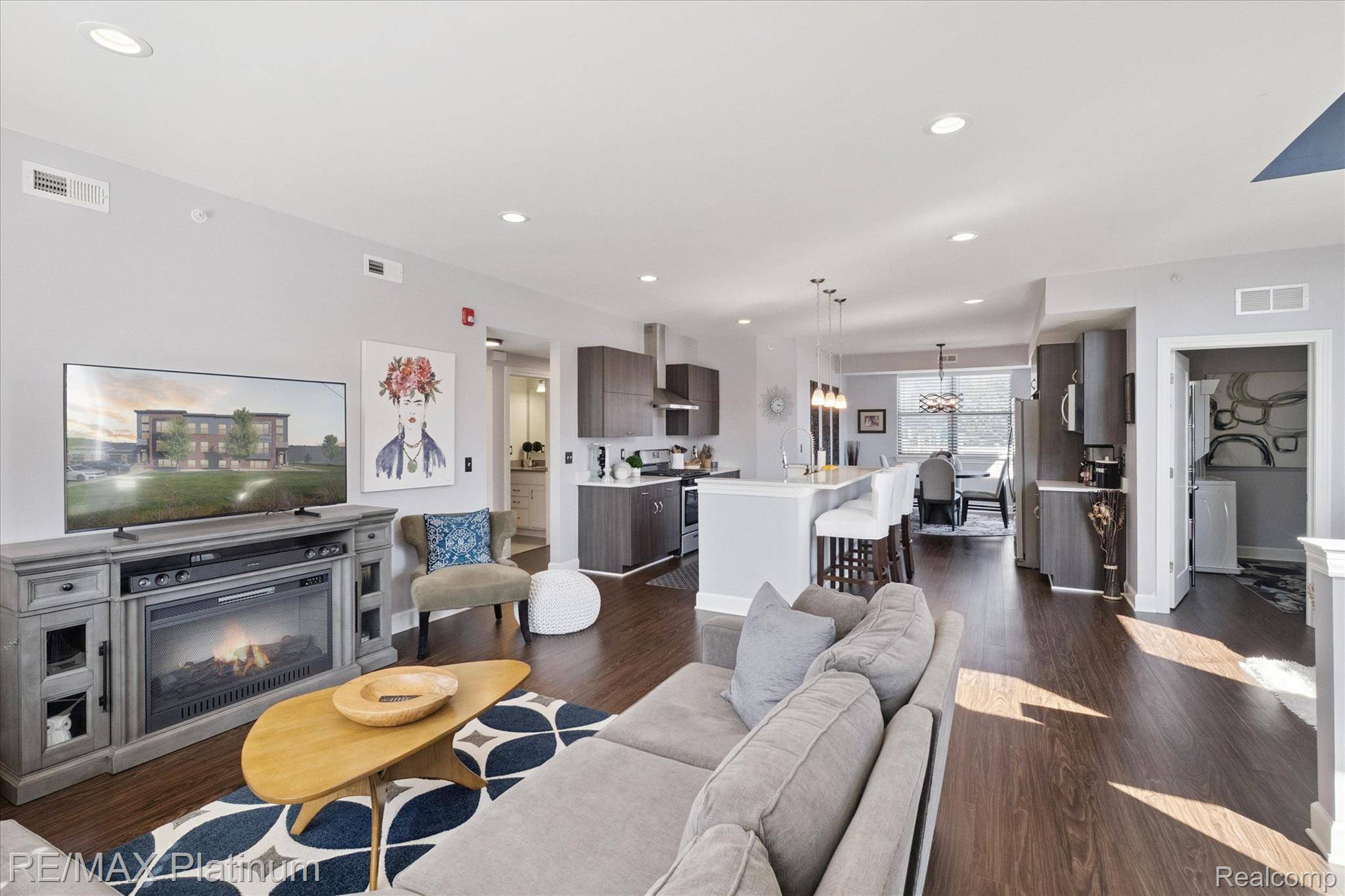 Royal Oak, MI 48067,1260 Diamond CT #A