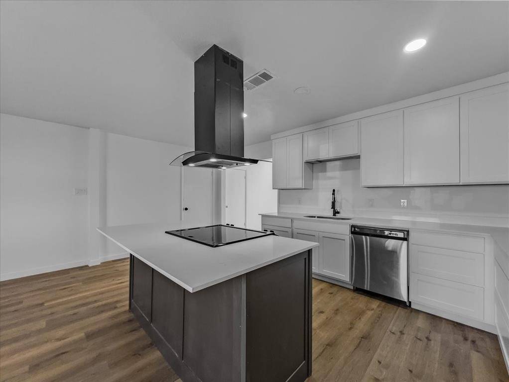 Hurst, TX 76053,1236 Harrison Lane