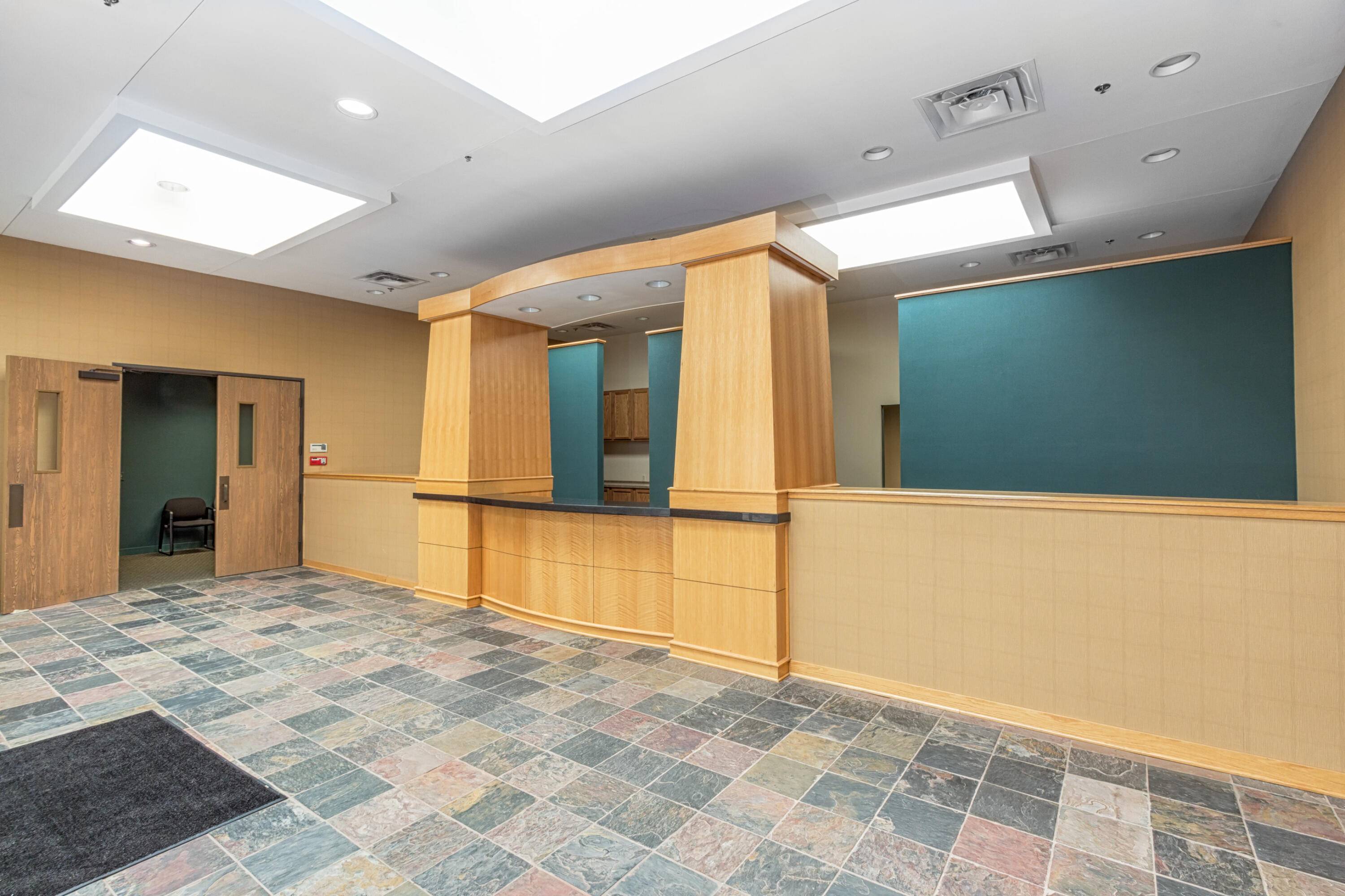 22710 Haggerty RD, Farmington Hills, MI 48335