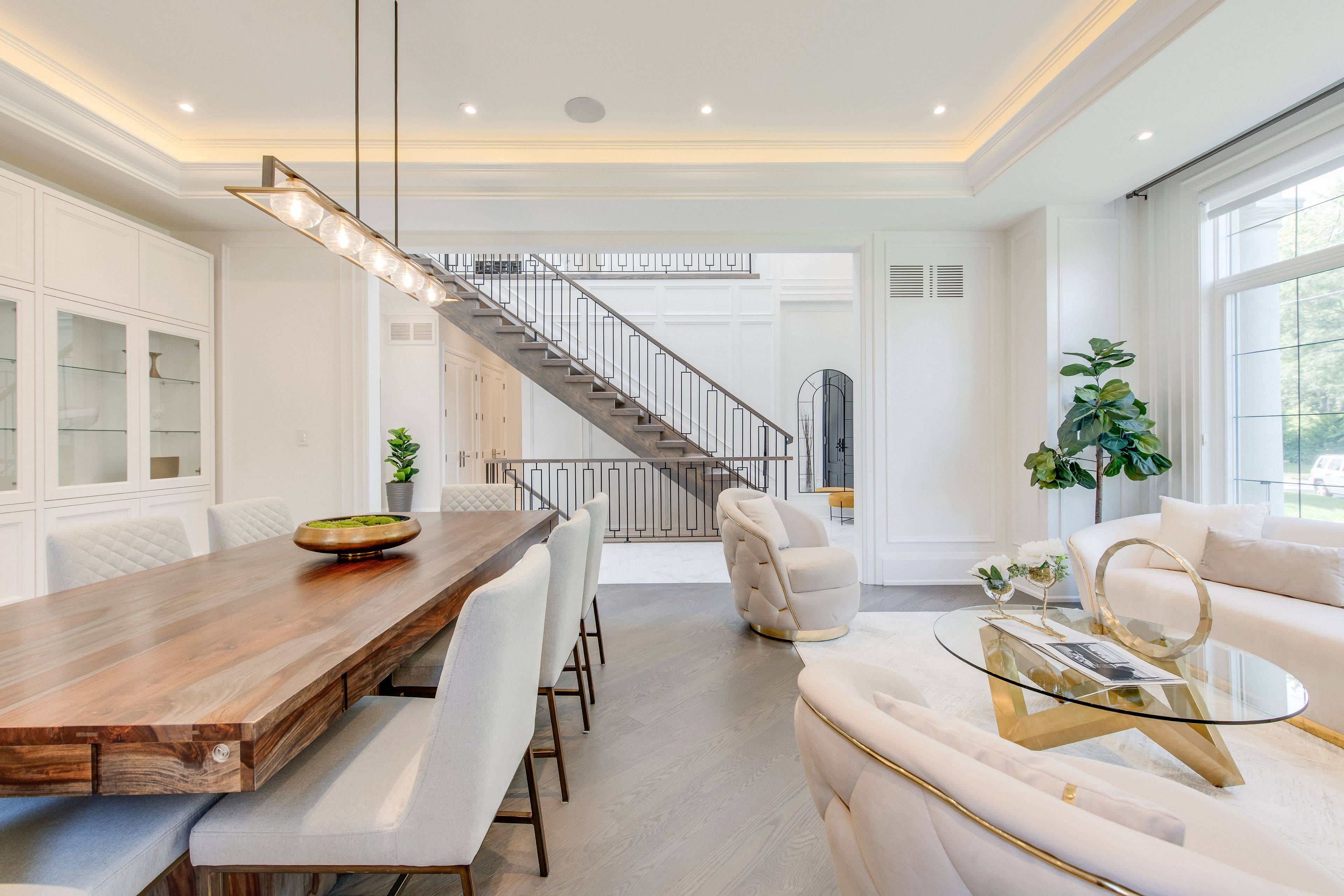 Toronto C15, ON M2K 1V7,47 Wycliffe CRES