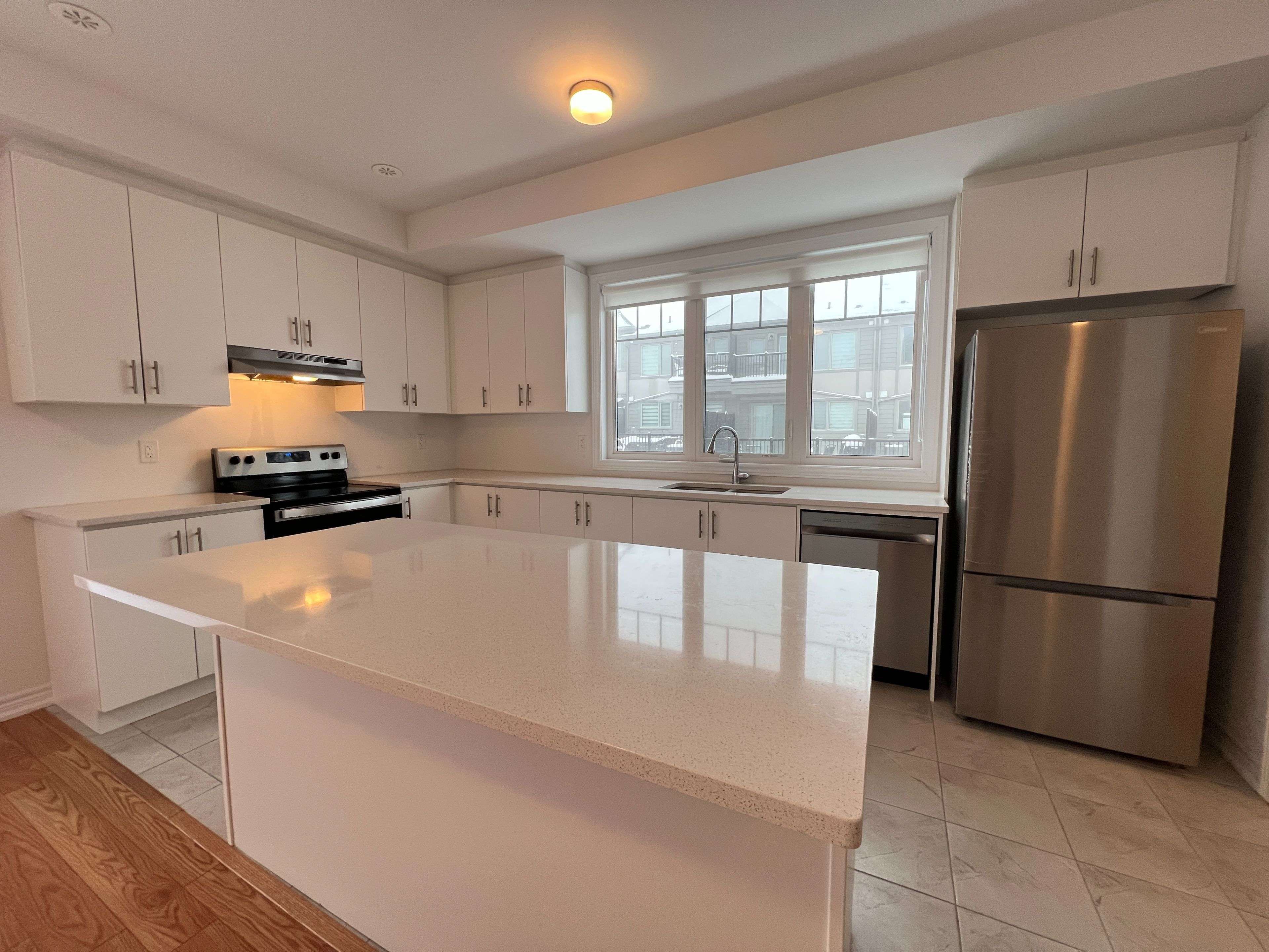 Whitchurch-stouffville, ON L4A 0M5,126 Lageer DR