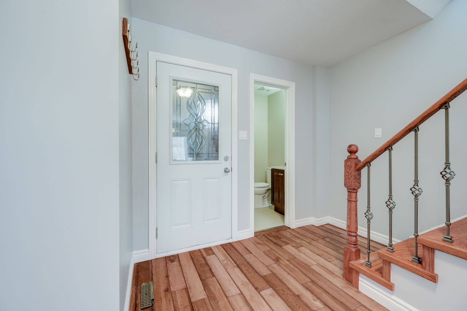 Mississauga, ON L5N 3W1,6359 Plowmans Heath N/A