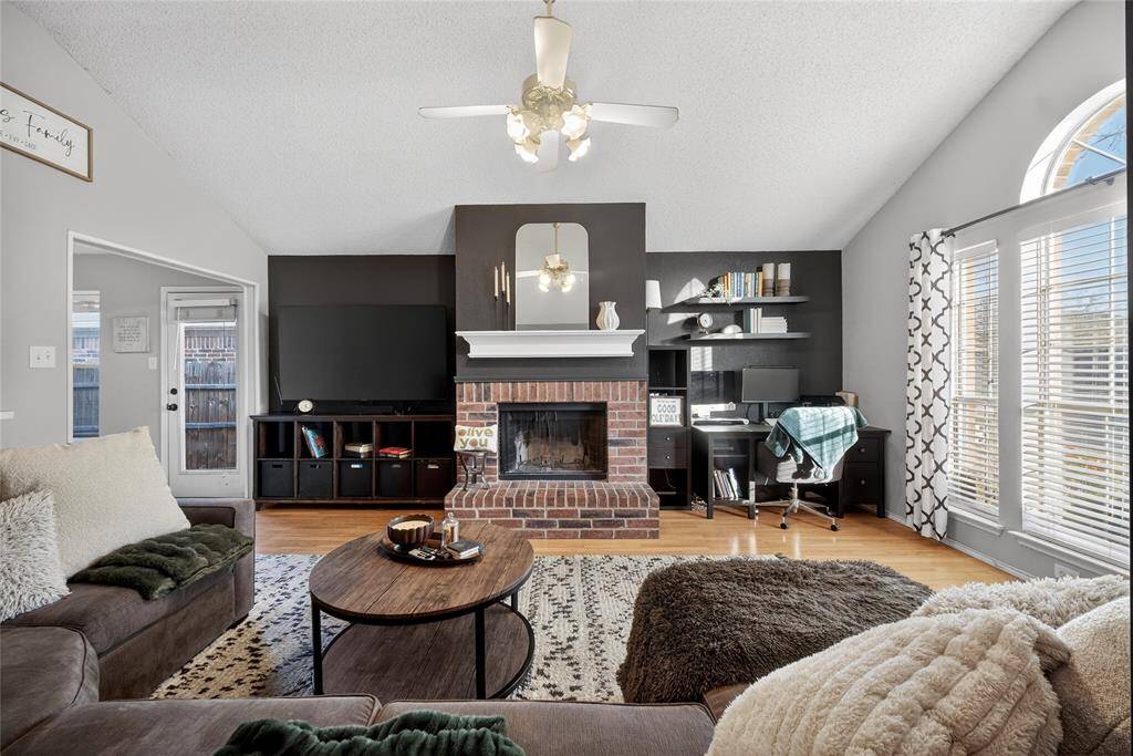 Arlington, TX 76017,5509 Alta Verde Circle