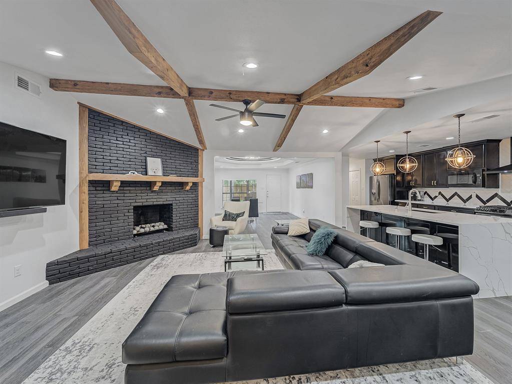 Dallas, TX 75227,4606 Hazelhurst Lane