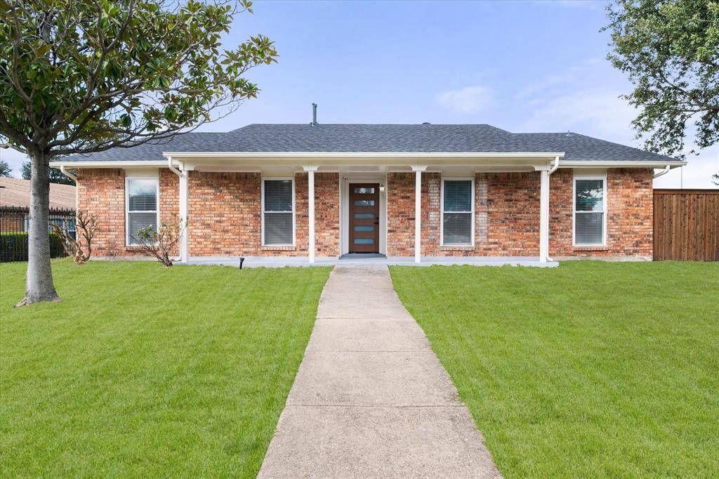 Mesquite, TX 75150,4333 Woodbluff Drive