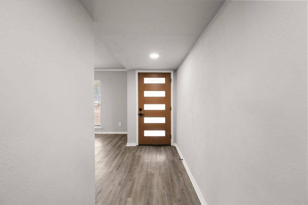 Mesquite, TX 75150,4333 Woodbluff Drive