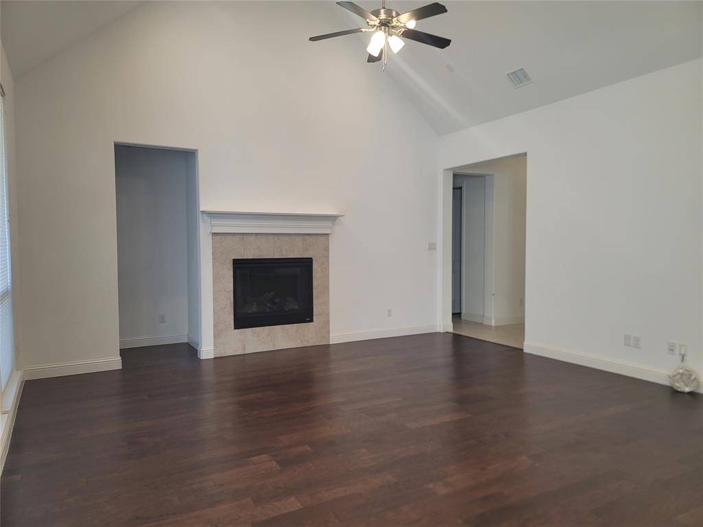 Frisco, TX 75035,8553 Gerbera Daisy Road