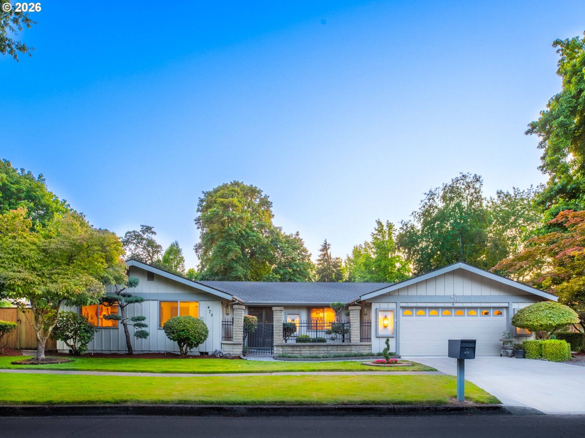 Eugene, OR 97404,475 BANTON AVE