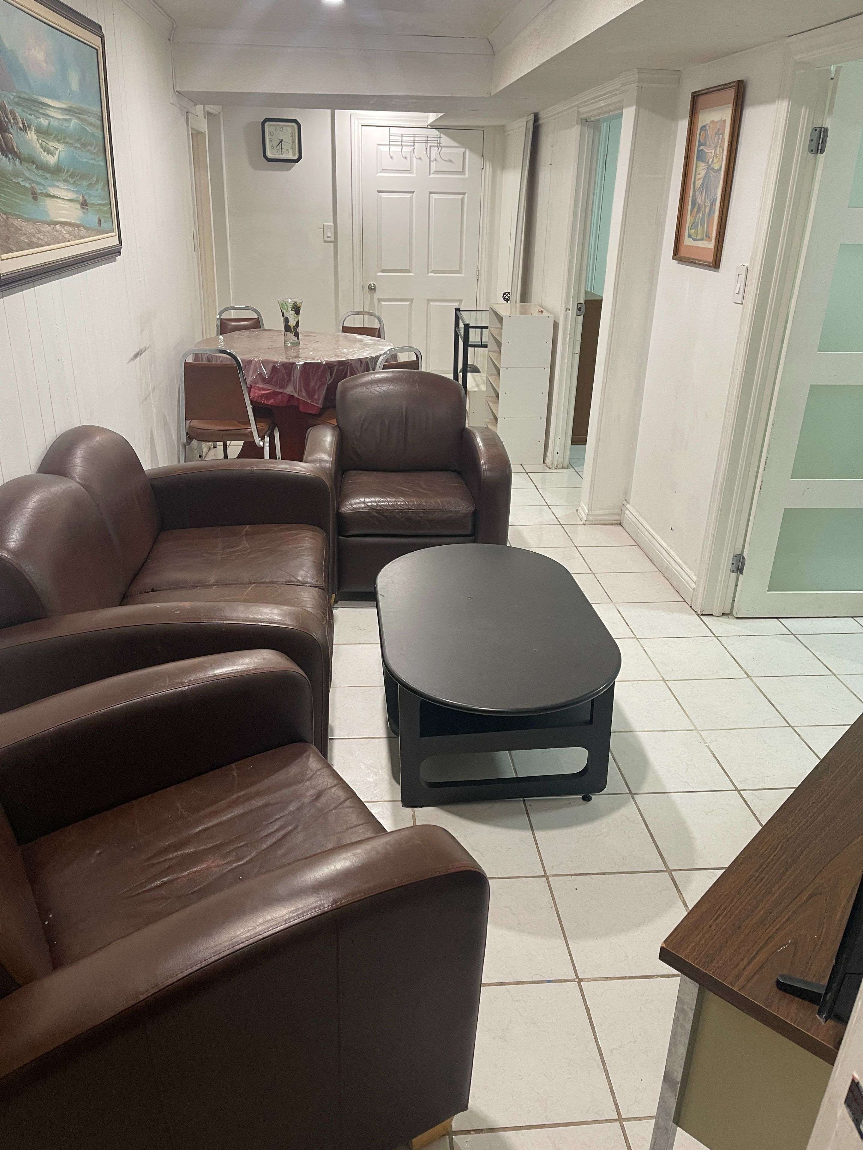 Toronto E05, ON M1W 2H2,62 Iangrove TER #Basement Apt # 2