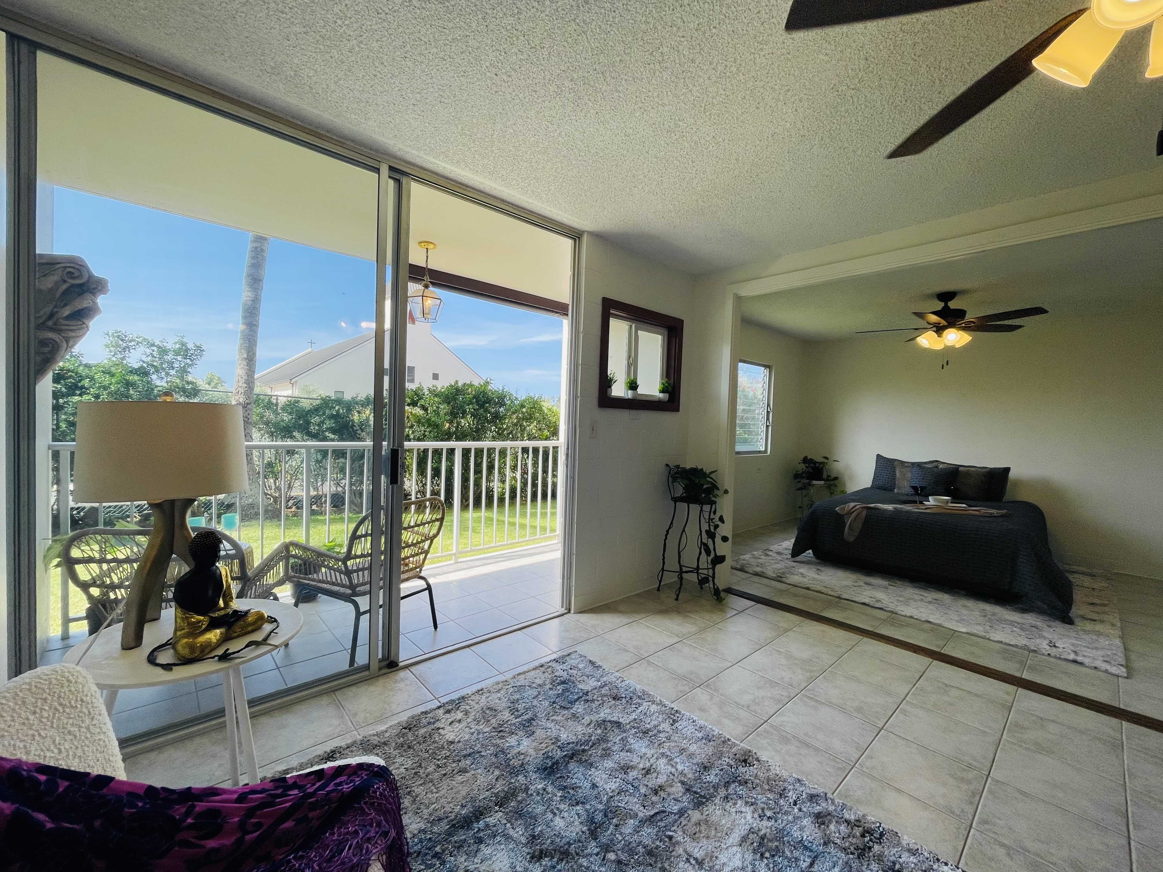 Kailua-kona, HI 96740,75-5766 KUAKINI HIGHWAY #104