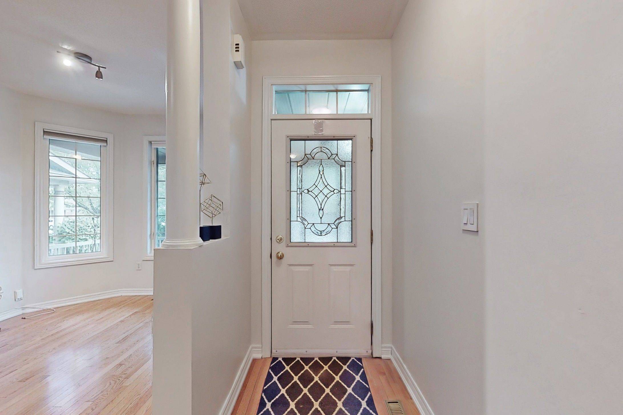 Richmond Hill, ON L4E 4B1,19 Longwood AVE S