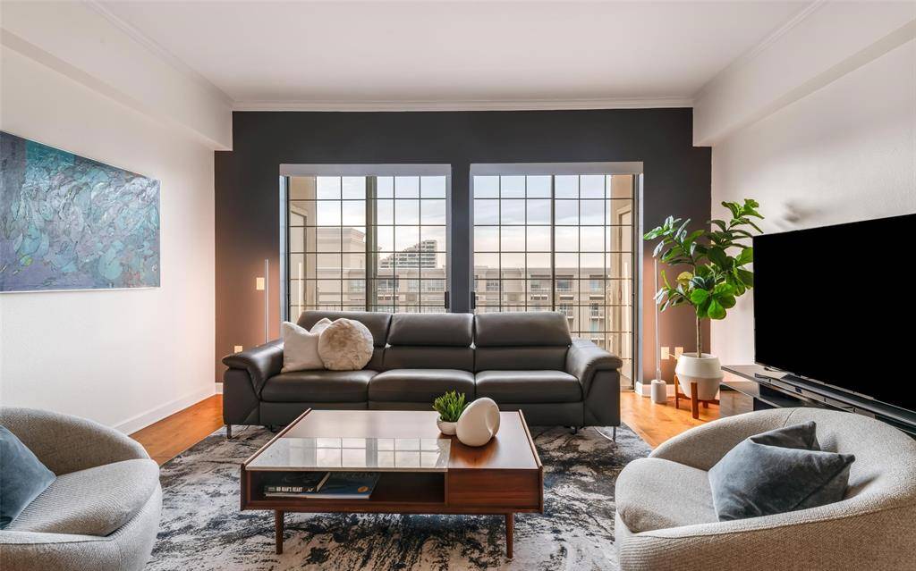 Dallas, TX 75219,3225 Turtle Creek Boulevard #1906