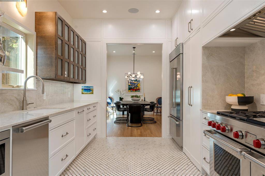 Dallas, TX 75205,3510 Edgewater Street