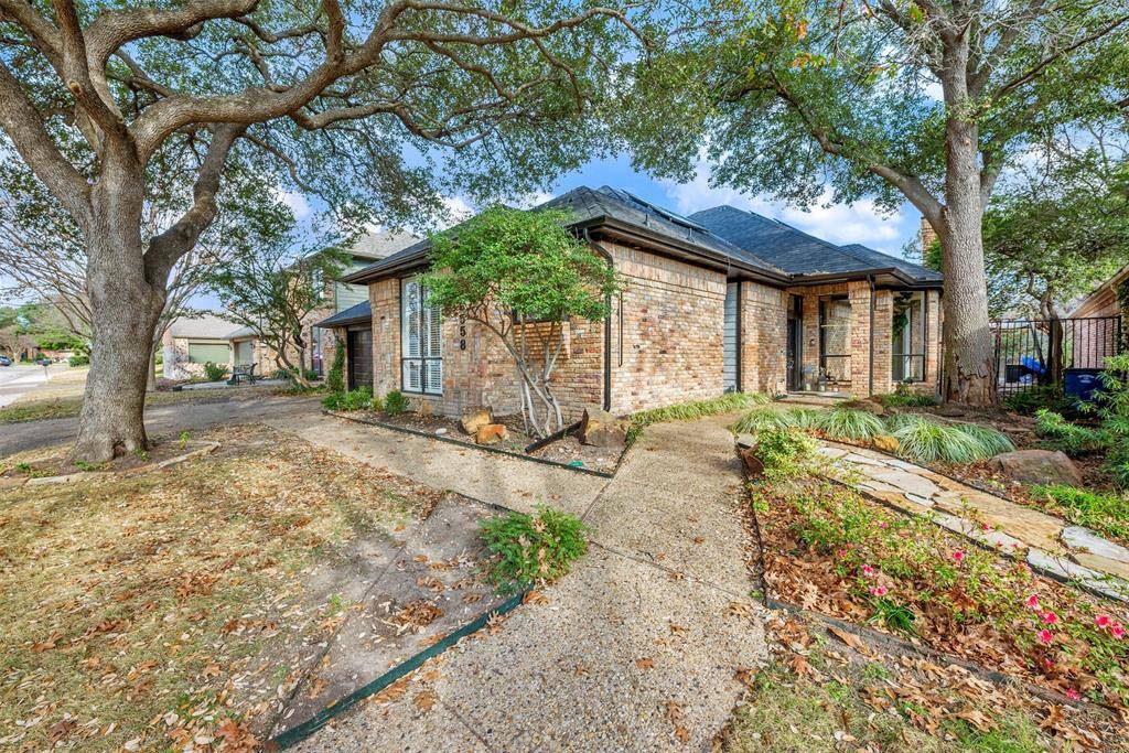 Dallas, TX 75248,6558 Laurel Valley Road