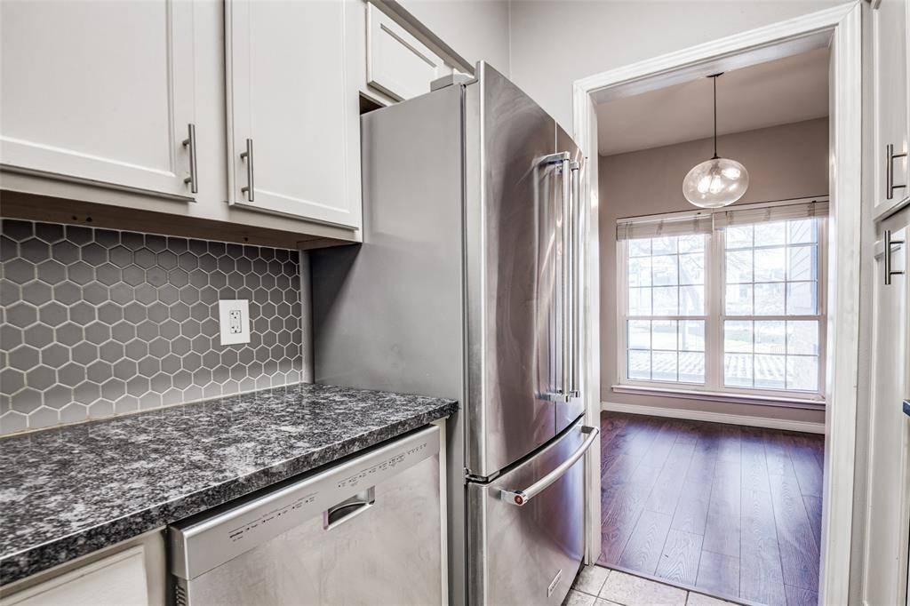 Dallas, TX 75231,9801 Royal Lane #711