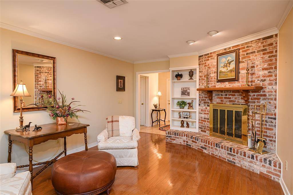 Shreveport, LA 71118,1052 Edgefield Drive