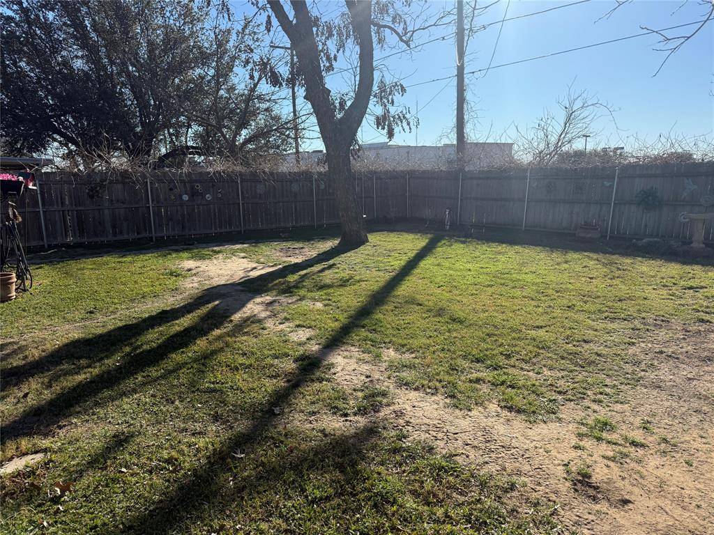 Mineral Wells, TX 76067,3204 NE 10th Street