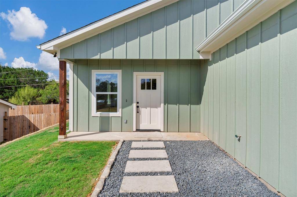 Granbury, TX 76049,1710 Broken Bow Road