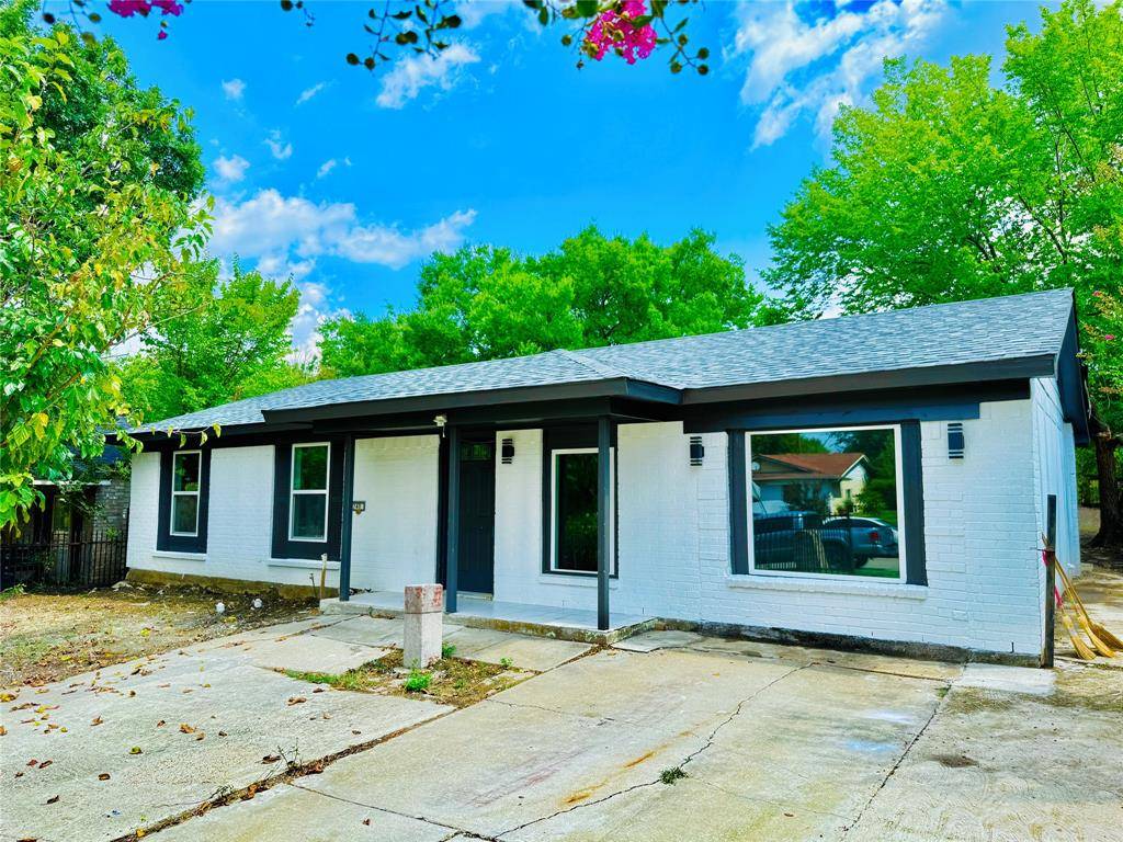 Dallas, TX 75211,740 Bimebella Lane