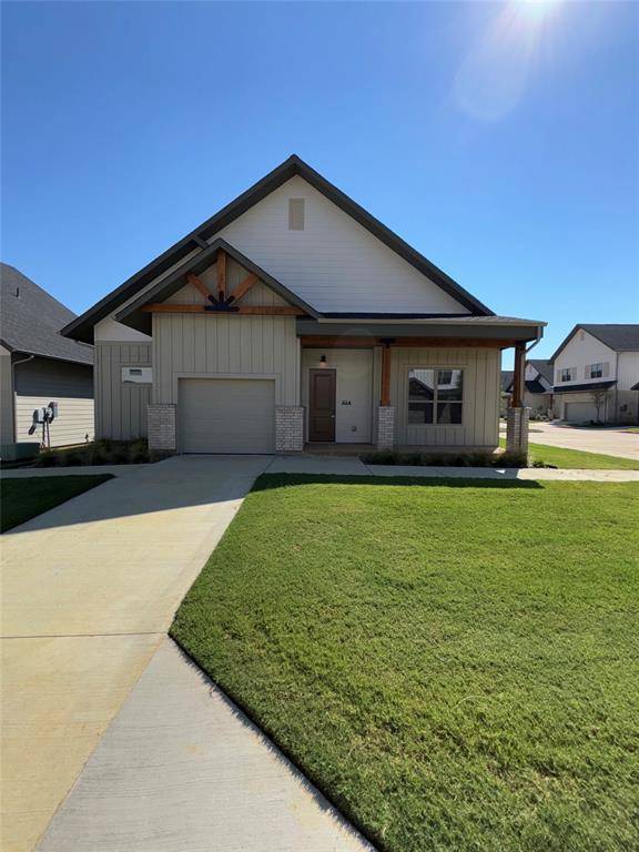Aubrey, TX 76227,2036 Oak Grove #147