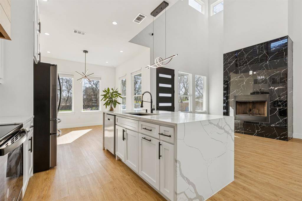 Dallas, TX 75216,3316 Linfield Road