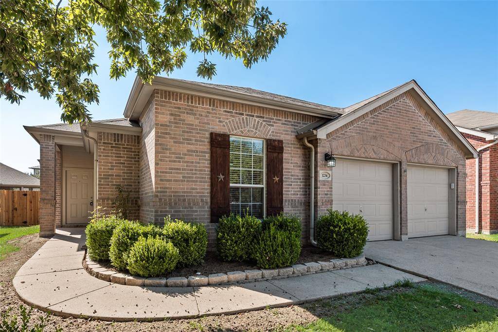 Aubrey, TX 76227,1234 Mallard Creek