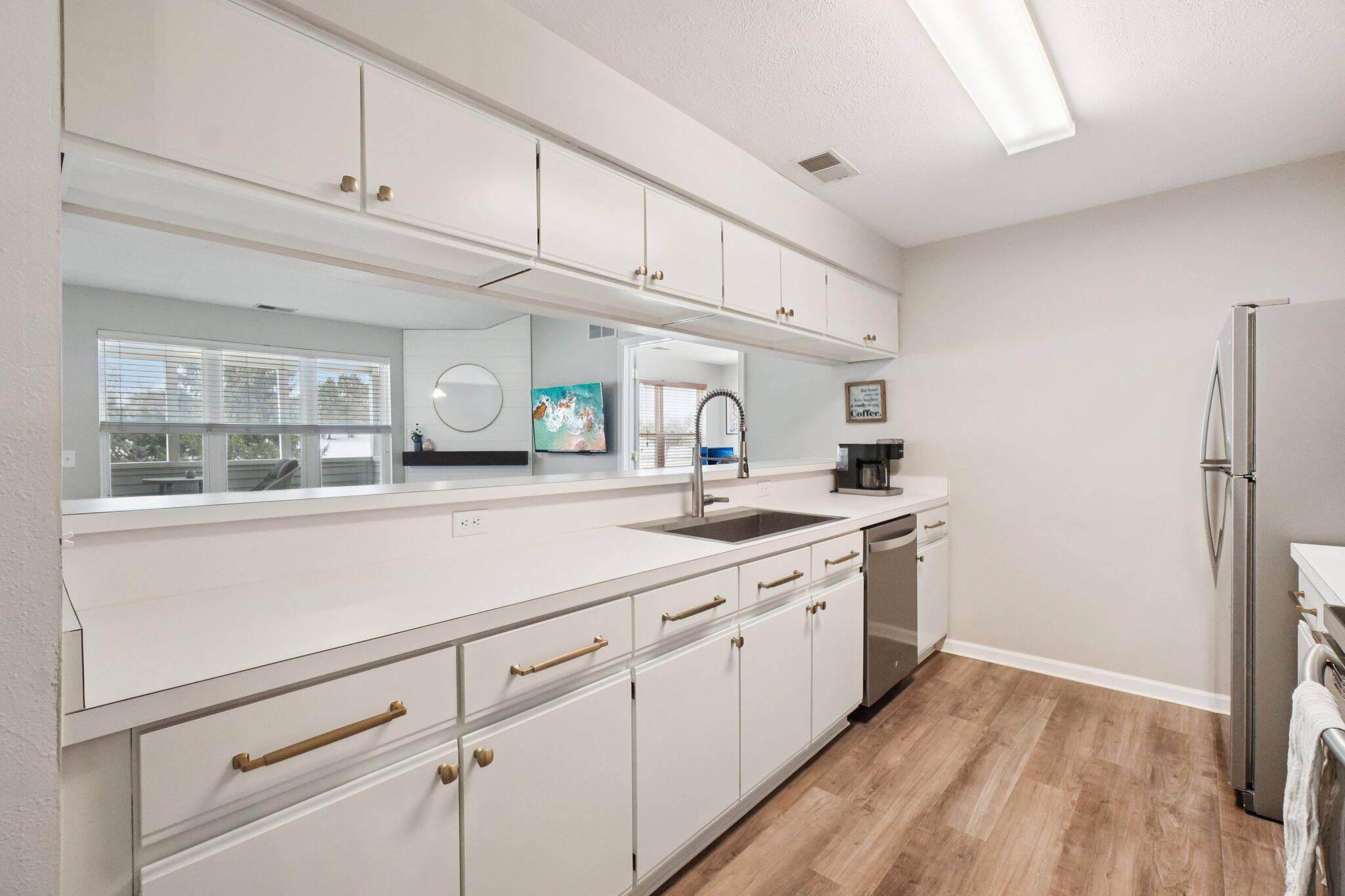 Ann Arbor, MI 48108,1764 Weatherstone DR