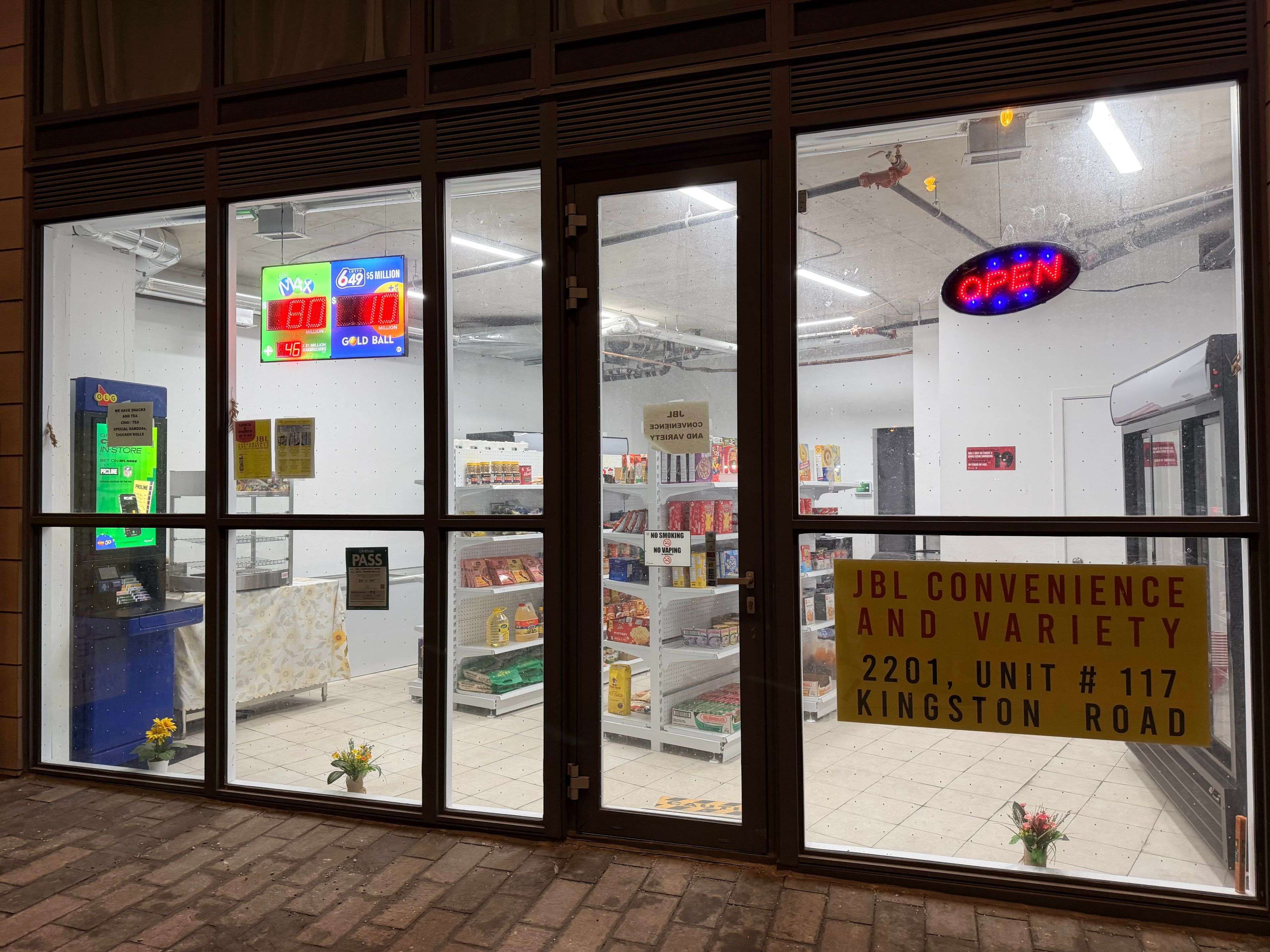 Toronto E06, ON M1N 1T7,2201 Kingston Rd RD #117