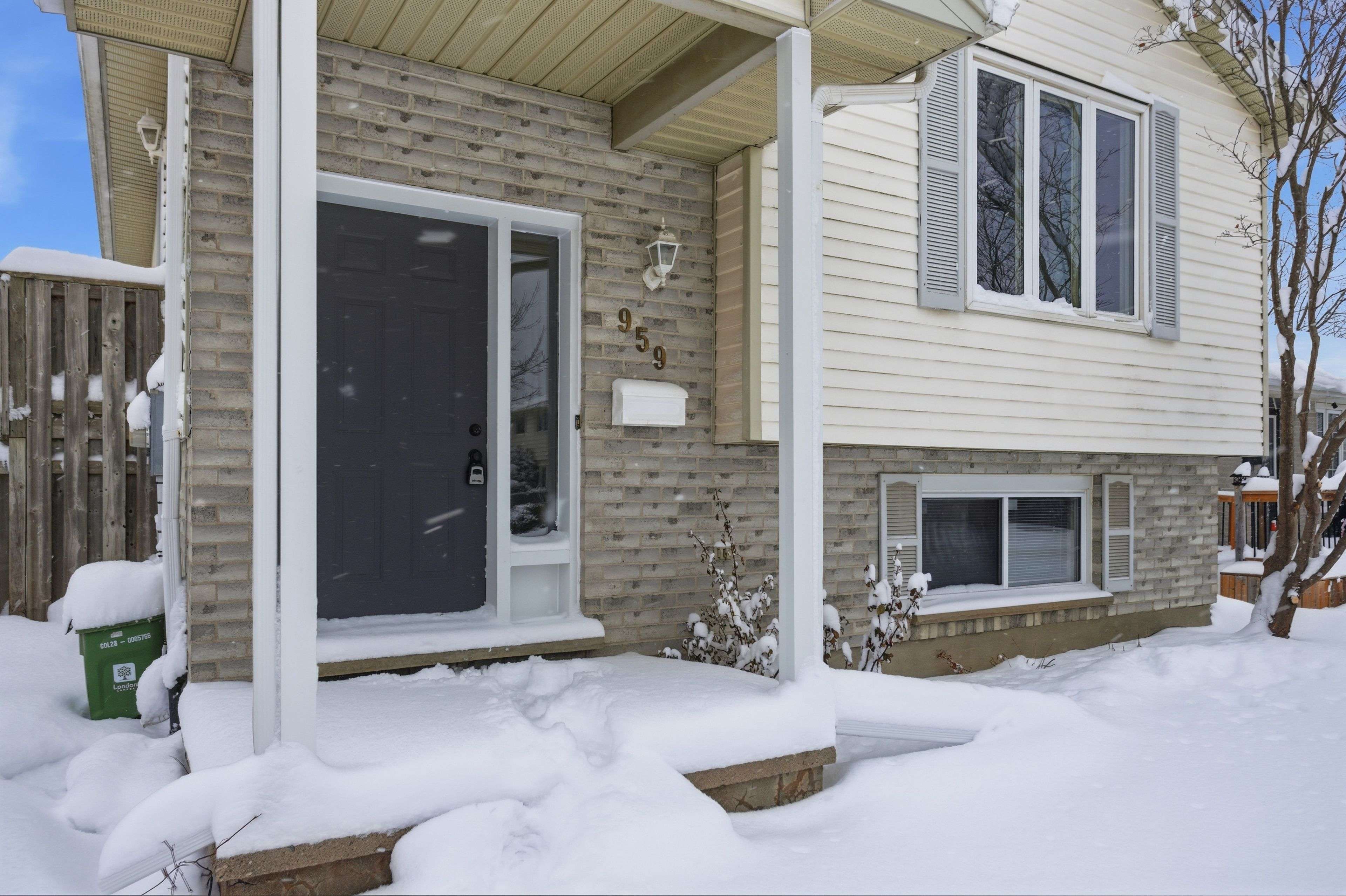 London North, ON N6G 4X4,959 Lawson RD