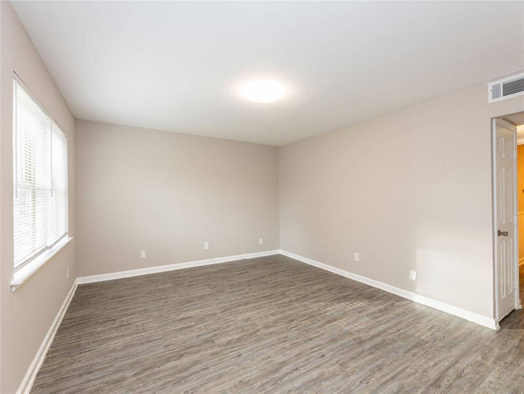 Mesquite, TX 75150,4301 Live Oak Drive