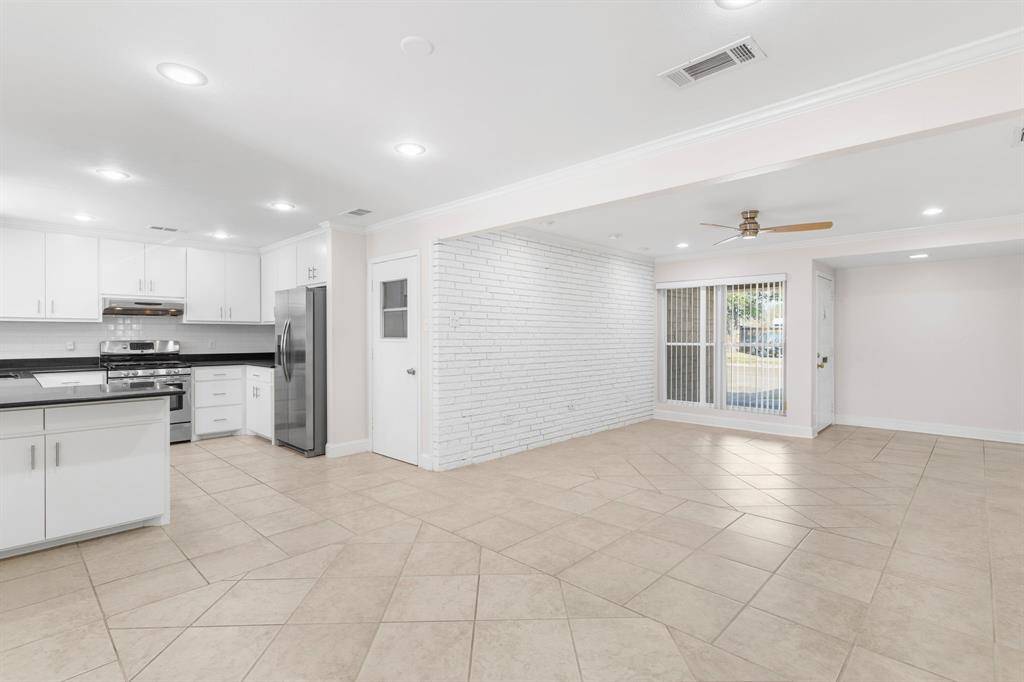 Richardson, TX 75080,831 Warren Way