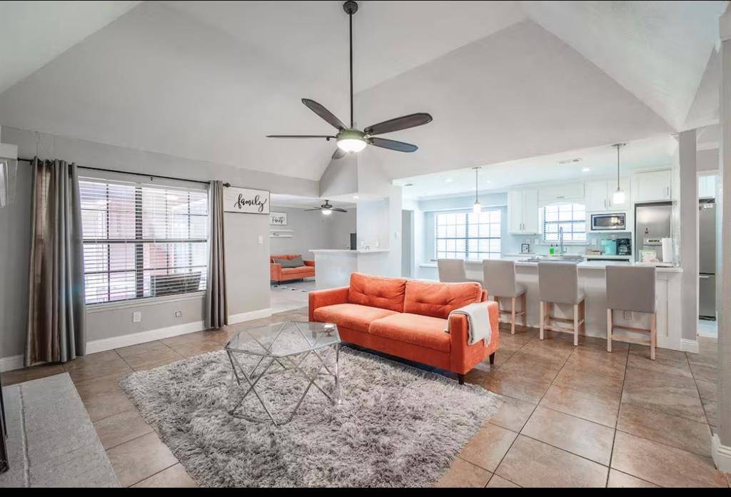 Desoto, TX 75115,313 Diamond Drive