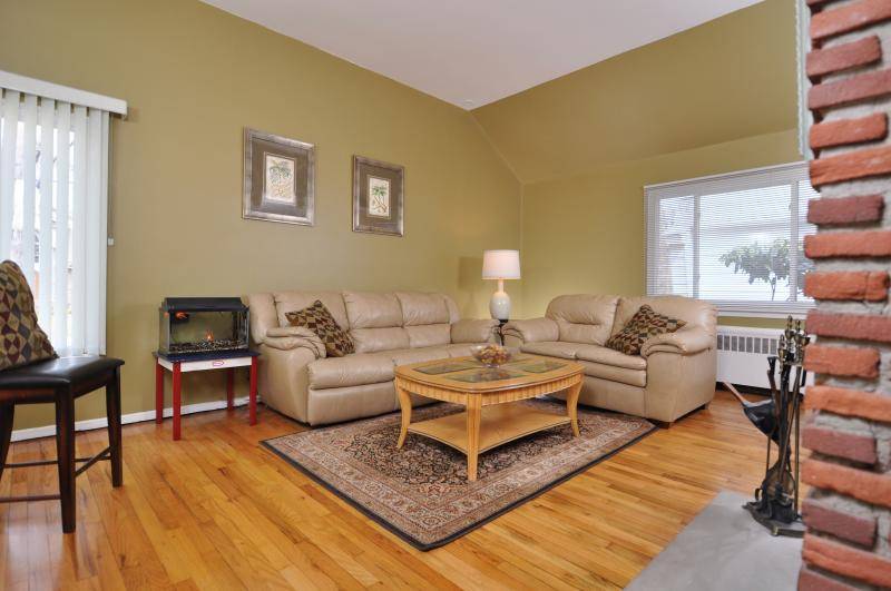 Westfield Town, NJ 07090,633 Norwood Dr