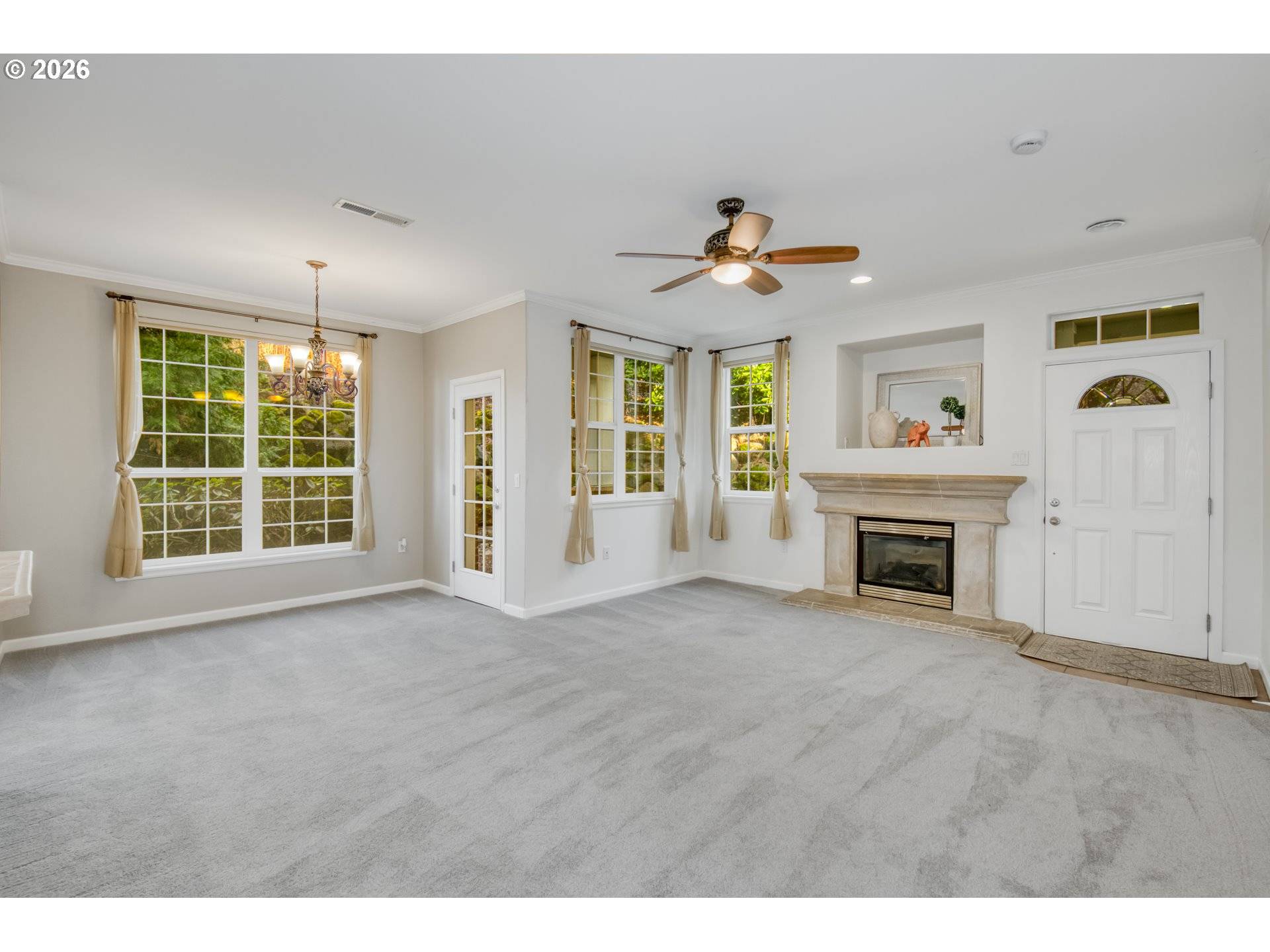 West Linn, OR 97068,4860 SUMMERLINN WAY